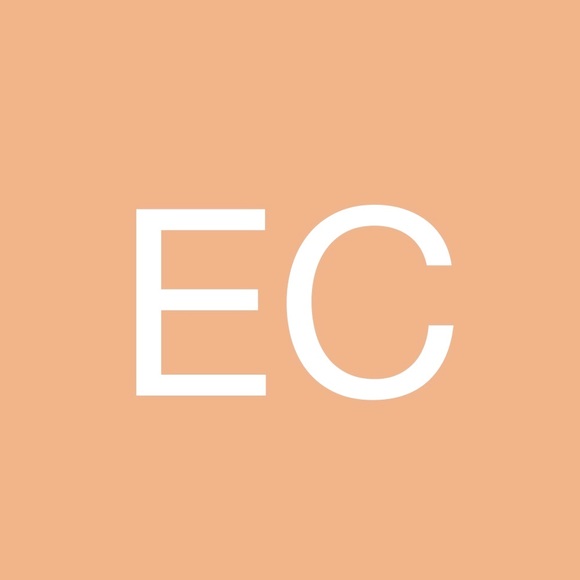 Meet your Posher, Esmeralda - Picture 1 of 2